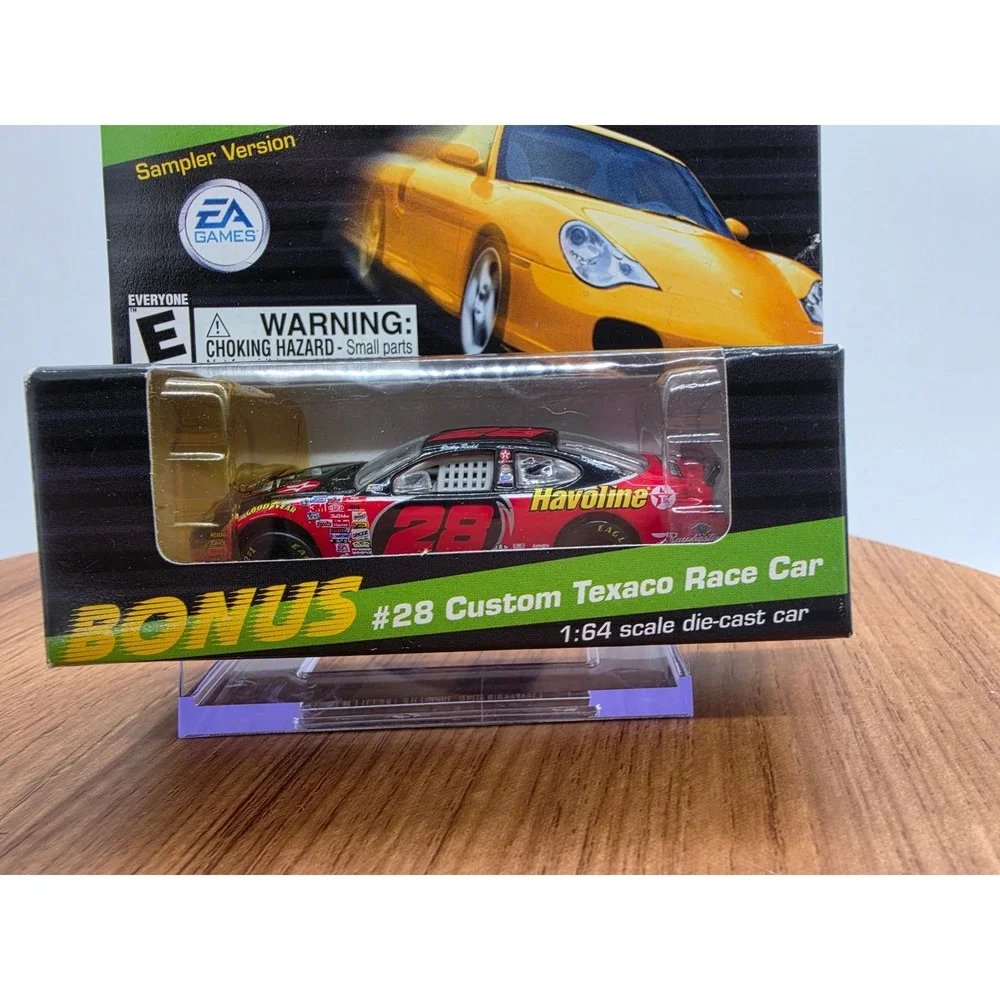 Texaco Need for Speed Porsche Unleashed PC Game & #28 Havoline Diecast 1:64 Car